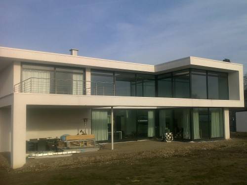 Dom jednorodzinny, stolarka aluminium TM77HI, kolor Antracyt