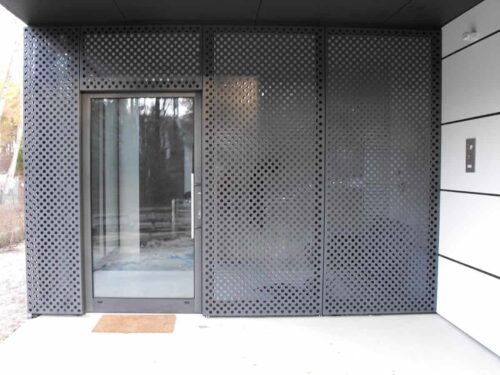 Dom jednorodzinny, drzwi aluminiowe YAWAL TM74, kolor strukturalny